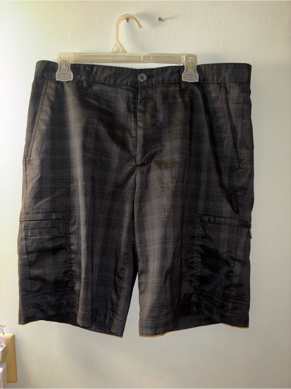 Greg Norman Collection Black Plaid Cargo Shorts